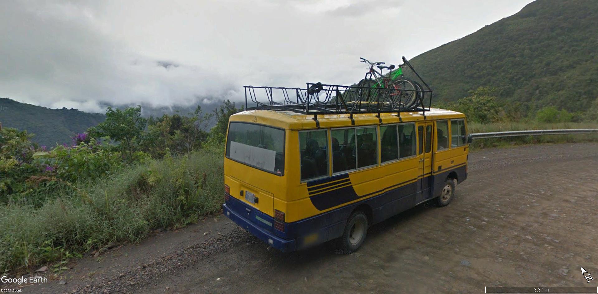 Balade  à vélo en Bolivie. La route de la mort. A2819