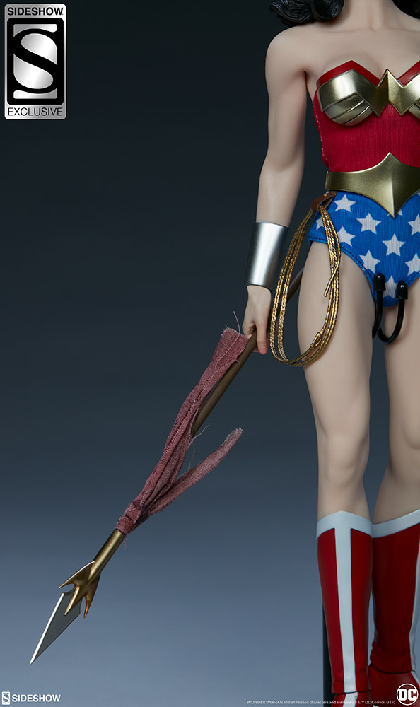 Sideshow - NEW PRODUCT: Sideshow: 1/6 Classic Comic Style - Wonder Woman/ Wonder Woman (#100189) 08253510