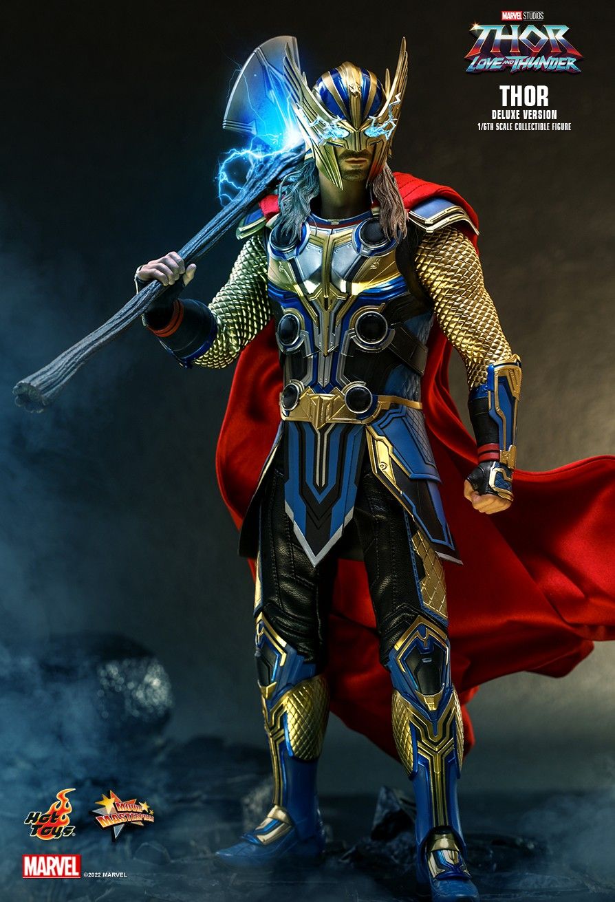 NEW PRODUCT: HOT TOYS: THOR: LOVE AND THUNDER THOR 1/6TH SCALE COLLECTIBLE FIGURE (Standard & Deluxe) 11768