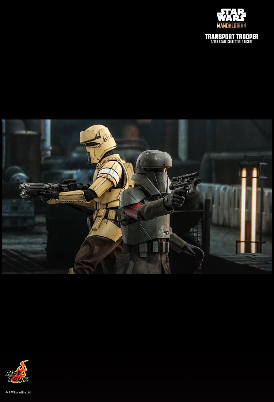 NEW PRODUCT: HOT TOYS: STAR WARS: THE MANDALORIAN TRANSPORT TROOPER™ 1/6TH SCALE COLLECTIBLE FIGURE 14248