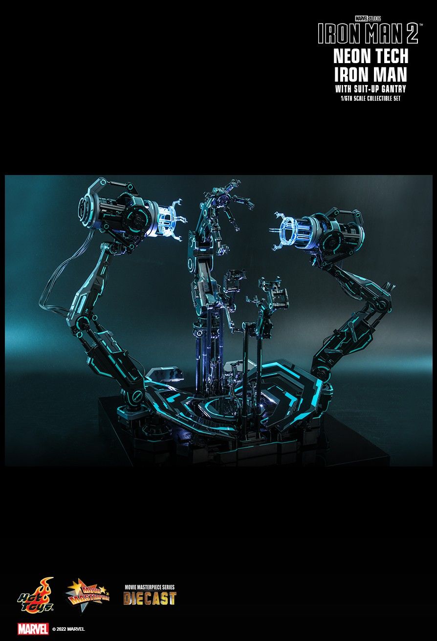 HotToys - NEW PRODUCT: HOT TOYS: IRON MAN 2: NEON TECH IRON MAN WITH SUIT-UP GANTRY HOT TOYS EXCLUSIVE 1/6TH SCALE DIECAST COLLECTIBLE FIGURE SET 16366