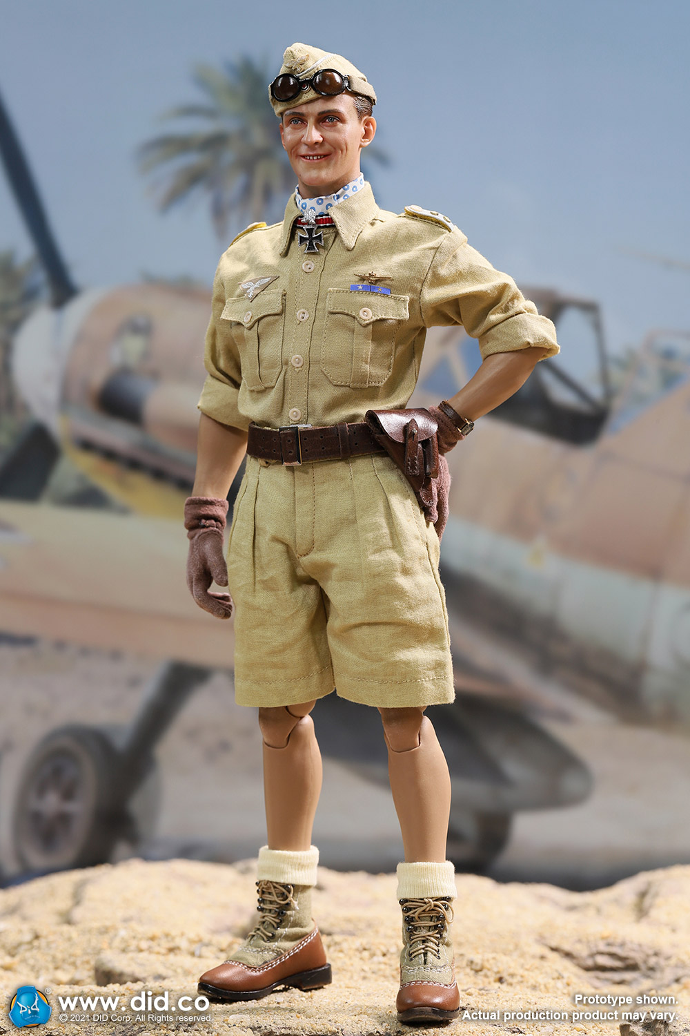 diorama - NEW PRODUCT: D80154 WWII German Luftwaffe Flying Ace “Star Of Africa” – Hans-Joachim Marseille & E60060  Diorama Of “Star Of Africa” 20176