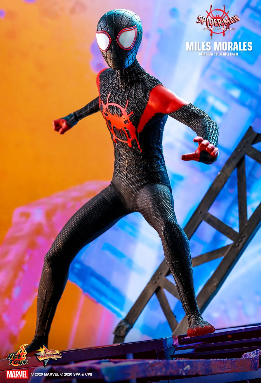 Spider-Man - NEW PRODUCT: HOT TOYS: SPIDER-MAN: INTO THE SPIDER-VERSE MILES MORALES 1/6 SCALE ACTION FIGURE 26889210