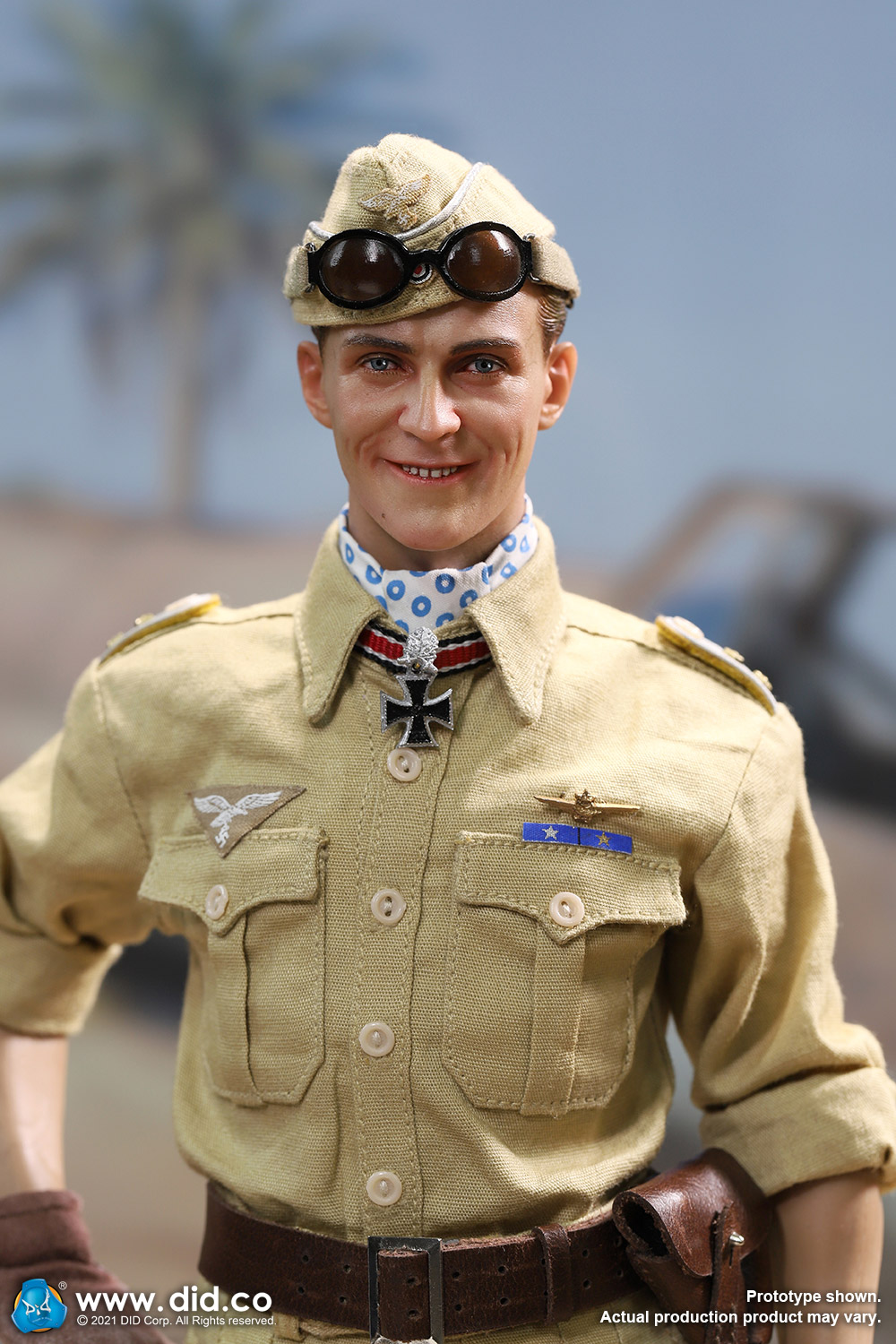 historical - NEW PRODUCT: D80154 WWII German Luftwaffe Flying Ace “Star Of Africa” – Hans-Joachim Marseille & E60060  Diorama Of “Star Of Africa” 31120