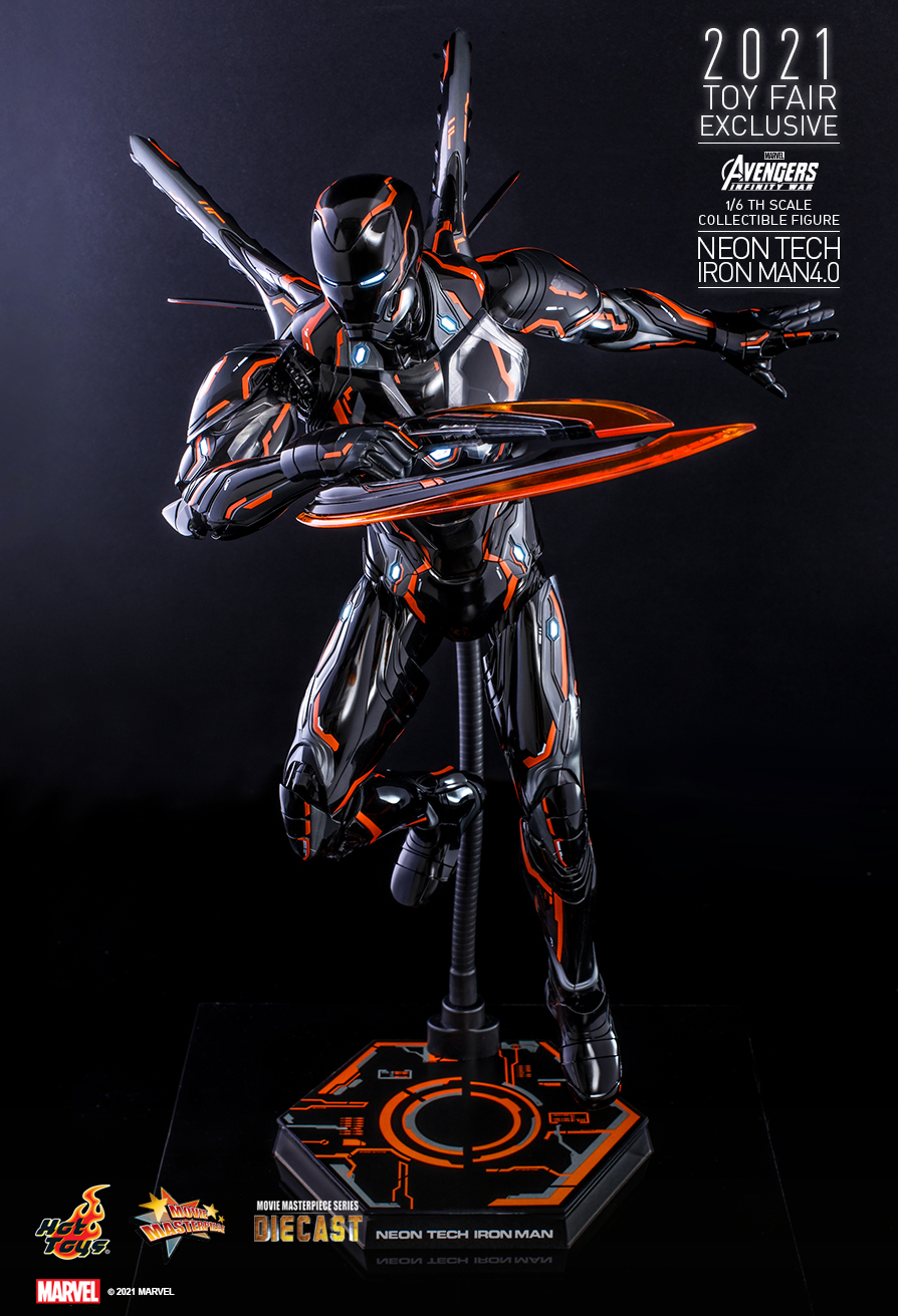 InfinityWar - NEW PRODUCT: HOT TOYS: AVENGERS: INFINITY WAR NEON TECH IRON MAN 4.0 1/6TH SCALE COLLECTIBLE FIGURE 3547