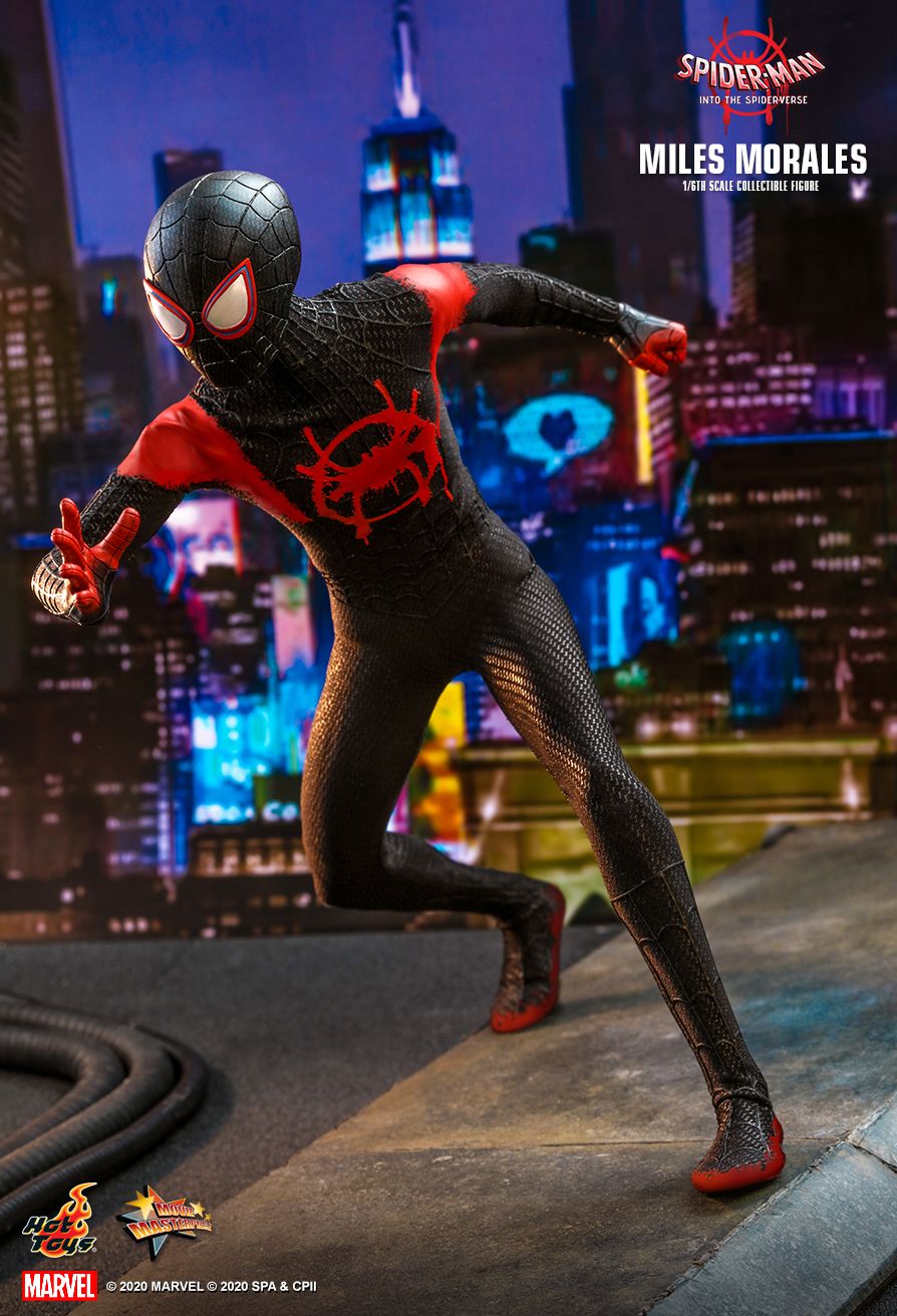 Spider-Man - NEW PRODUCT: HOT TOYS: SPIDER-MAN: INTO THE SPIDER-VERSE MILES MORALES 1/6 SCALE ACTION FIGURE 4a2bd210