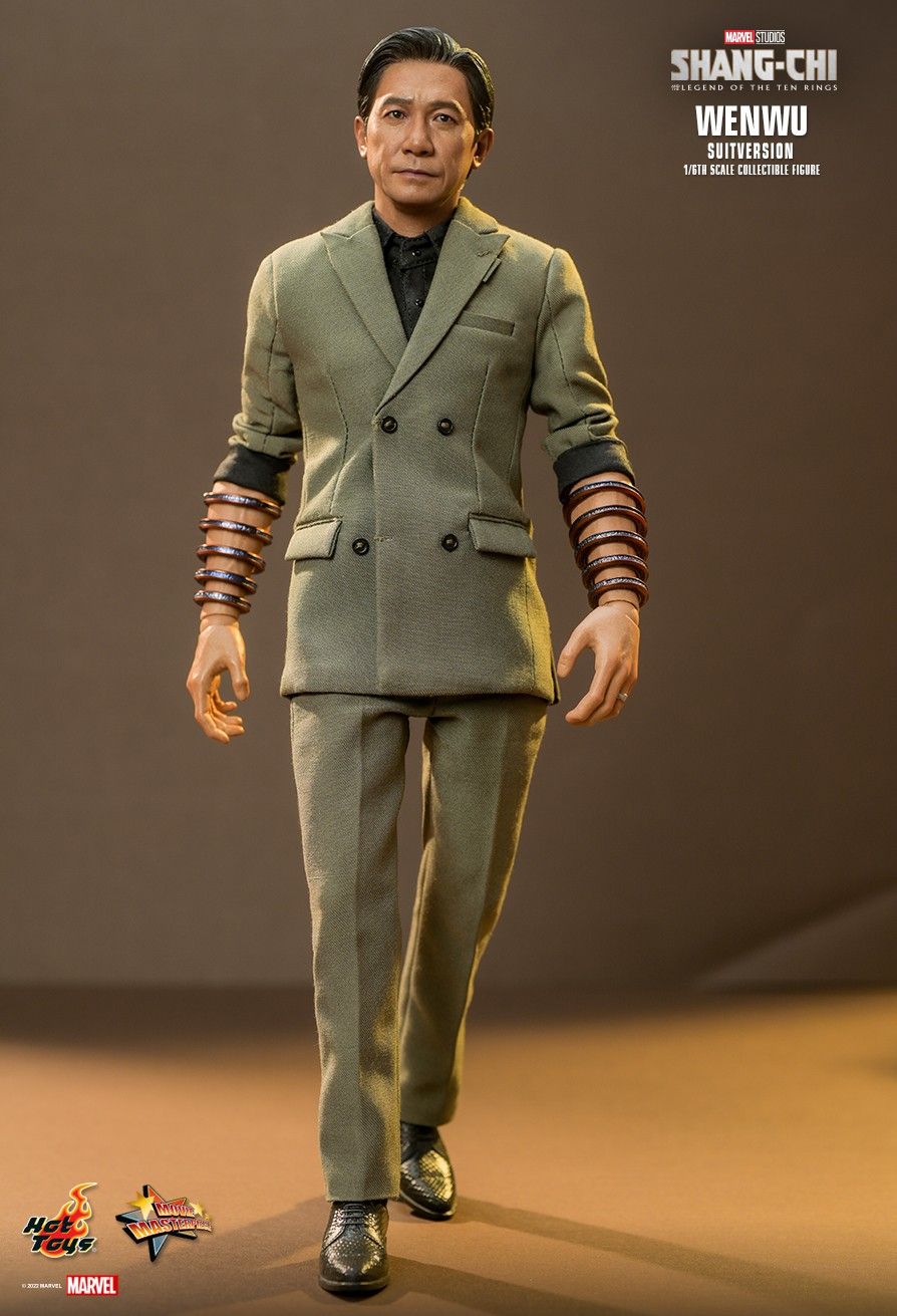 Marvel - NEW PRODUCT: HOT TOYS: SHANG-CHI AND THE LEGEND OF THE TEN RINGS: WENWU (SUIT VERSION) 1/6TH SCALE COLLECTIBLE FIGURE 6642