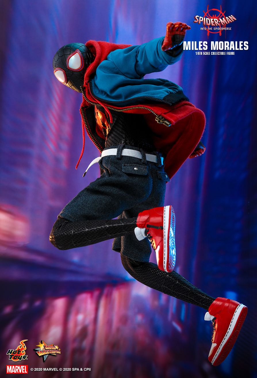 Spider-Man - NEW PRODUCT: HOT TOYS: SPIDER-MAN: INTO THE SPIDER-VERSE MILES MORALES 1/6 SCALE ACTION FIGURE 682b4910