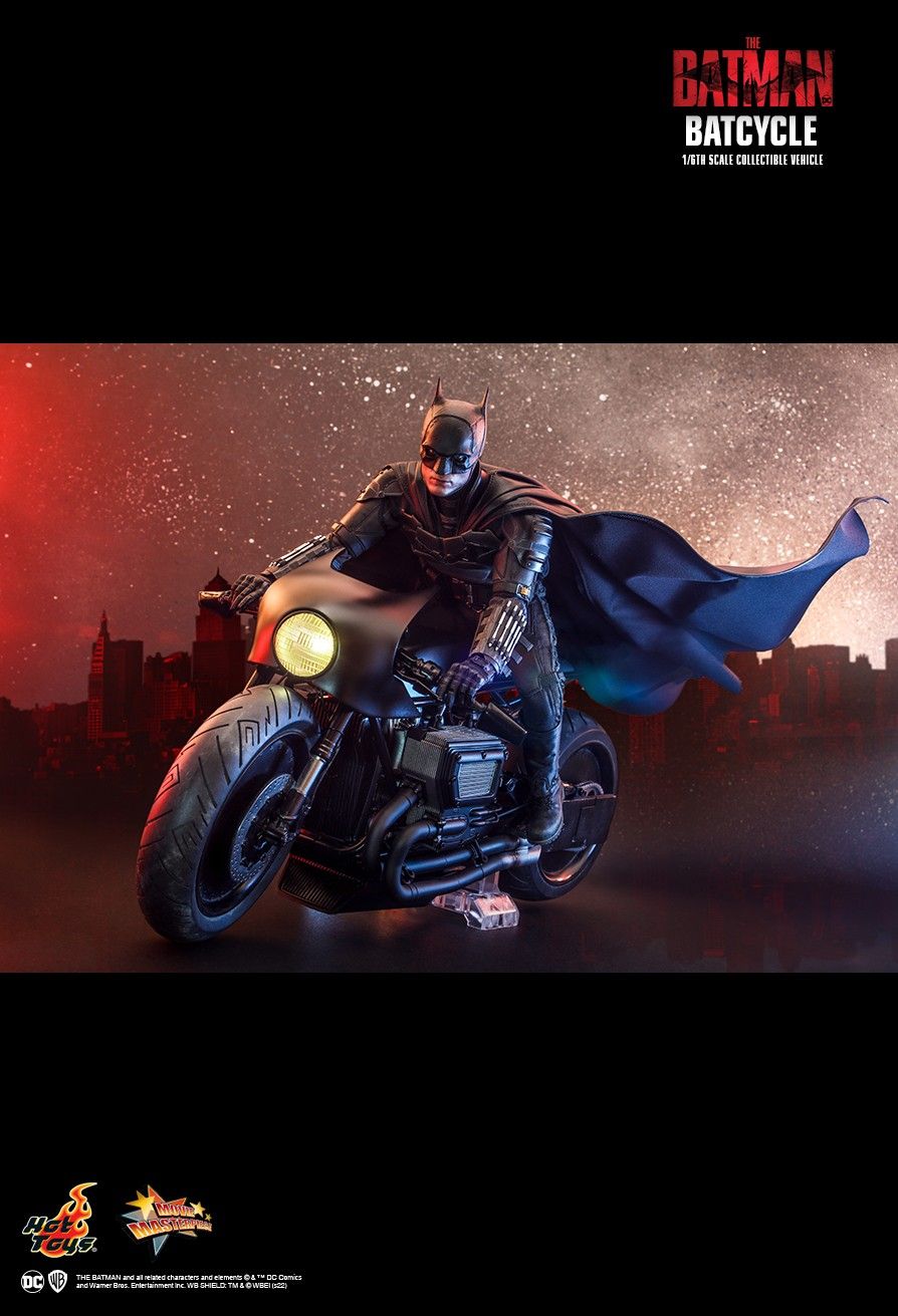 Movie - NEW PRODUCT: HOT TOYS: THE BATMAN: BATCYCLE 1/6TH SCALE COLLECTIBLE VEHICLE 9476