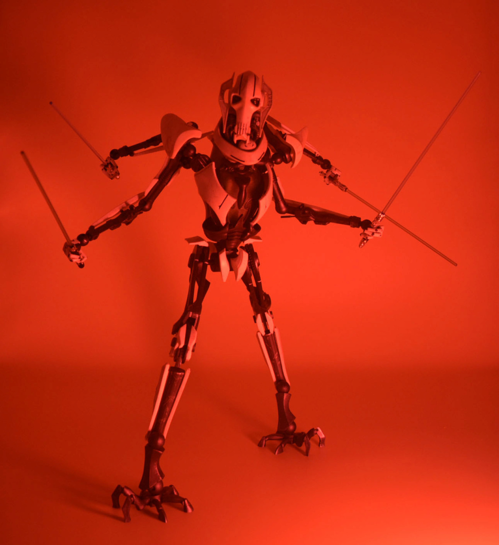 Movie - NEW PRODUCT: Sideshow Collectibles: Star Wars: Revenge of the Sith: General Grievous Sixth Scale Figure - Page 2 _dsc3663