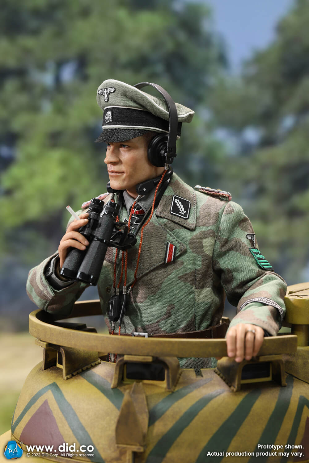 NEW PRODUCT DiD 1 6 Scale D80160 WWII German Panzer Commander Jager