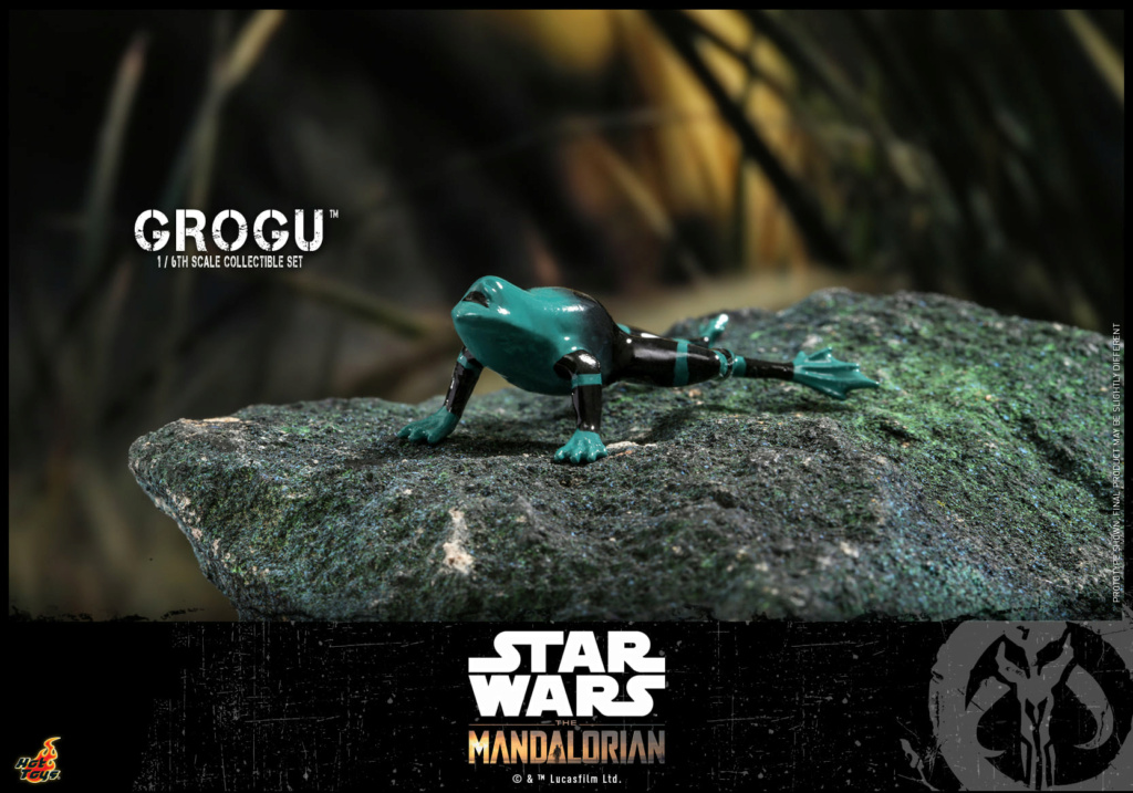 disney - NEW PRODUCT: HOT TOYS: Star Wars: The Mandalorian™ - 1/6th scale Grogu™ Collectible Set Dfda2210