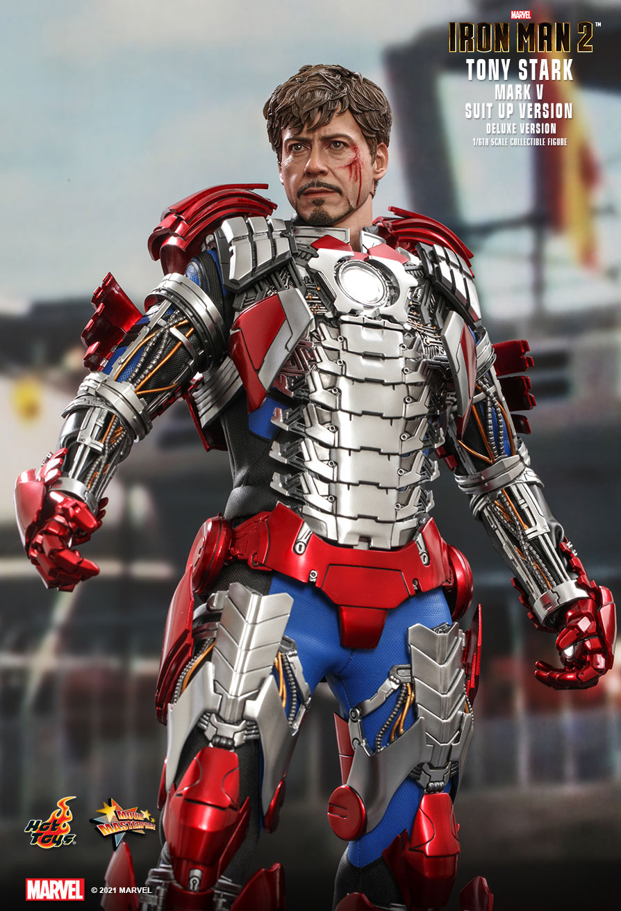 HotToys - NEW PRODUCT: HOT TOYS: IRON MAN 2 1/6TH SCALE TONY STARK (MARK V SUIT UP VERSION) 1/6TH SCALE COLLECTIBLE FIGURE (Standard & Deluxe) F6522b10