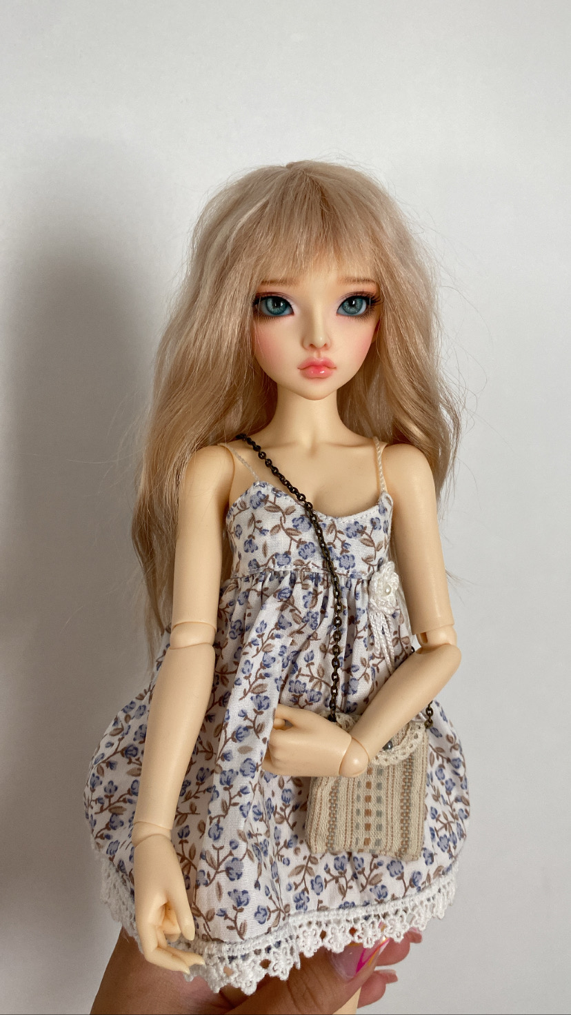 VENDUE : Minifee Mirwen C1aa1010