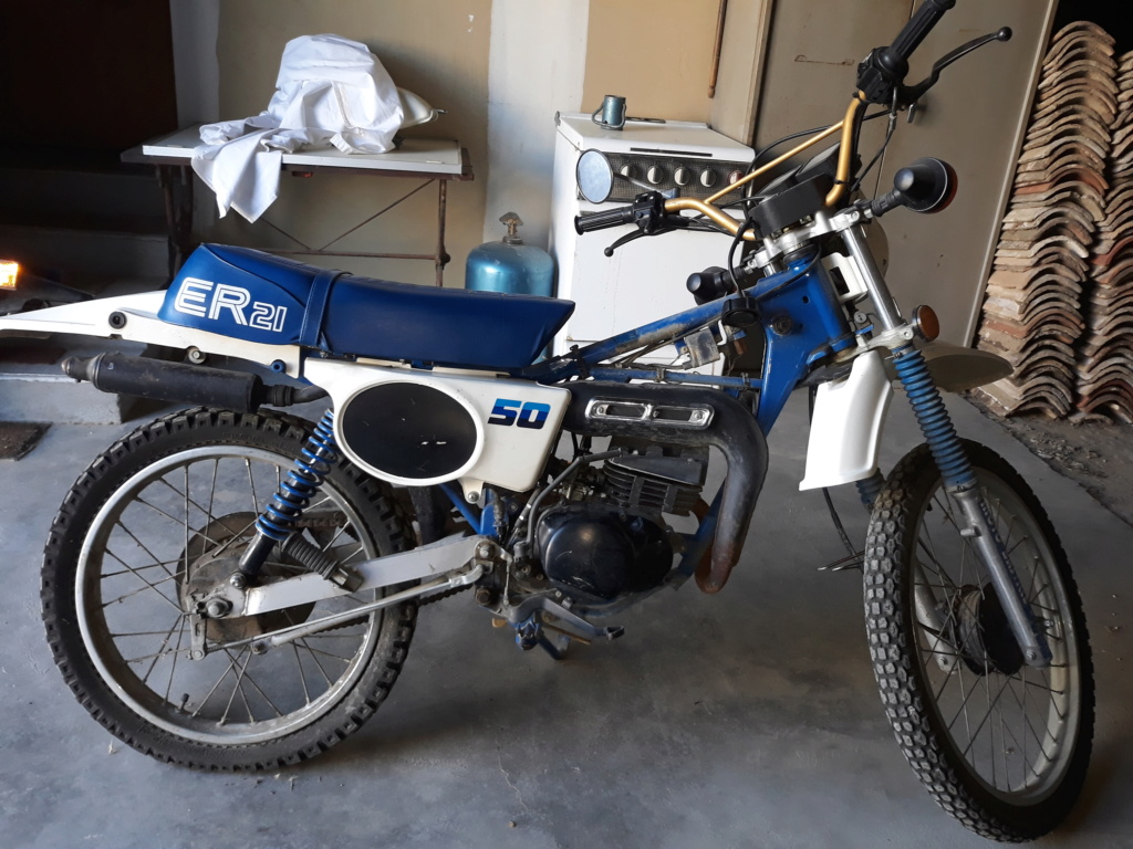 Suzuki ER 21