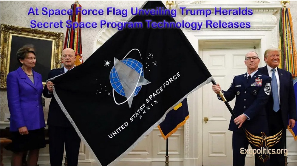 Au dévoilement du drapeau de la Force spatiale, Trump dévoile la technologie secrète du programme spatial Trump_10