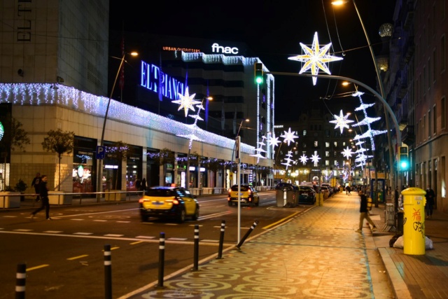 La discussion pour le concours photo de décembre 2022: Les lumières de la ville Dsc_3327