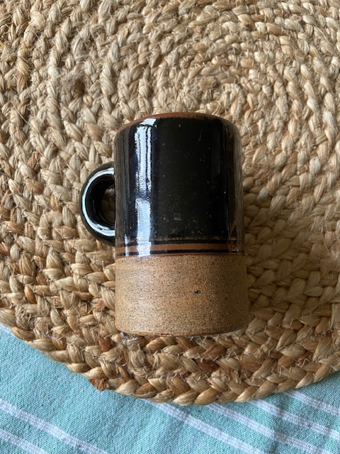 n pottery mark on mug - possibly West Marshall  Img_2210