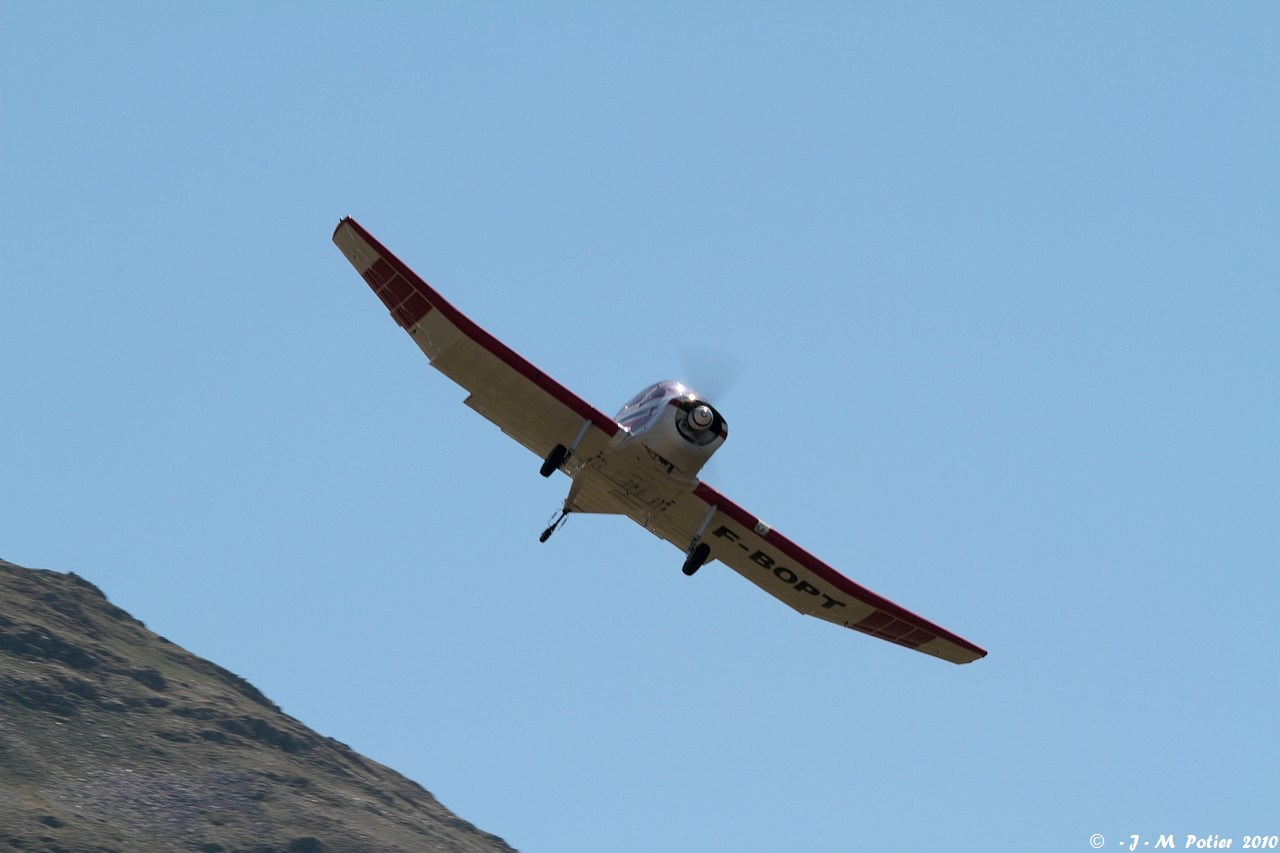 6ème FETE DE L'AIR DE L'ALPE D'HUEZ - LES 7 ET 8 AOUT 2010 2010_016