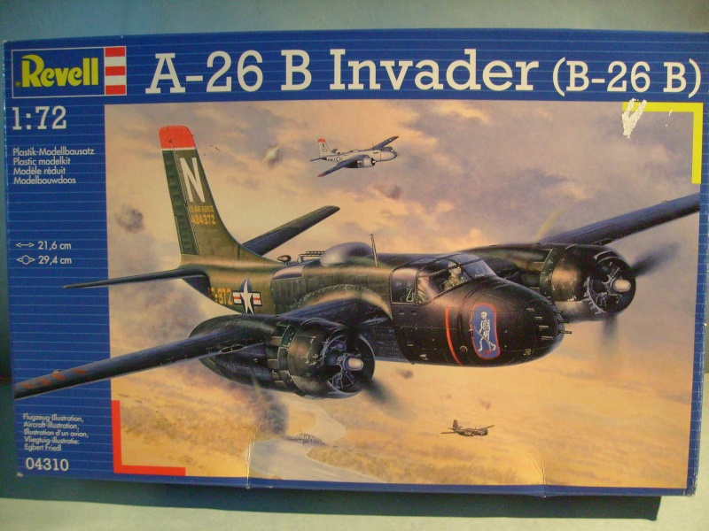 Multi-présentations ITALERI DOUGLAS A 26 C / K INVADER 1/72ème Réf 1259 & 1249 et REVELL DOUGLAS A 26B INVADER 1/72ème Réf 04310 S7300897