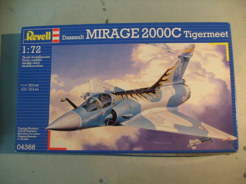 [REVELL] DASSAULT Mirage 2000 C TIGER MEET 1/72ème Réf 04366 S7309665