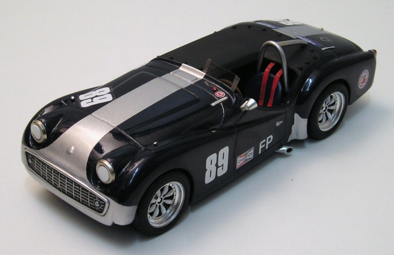 triumph tr3 "scca" 00110