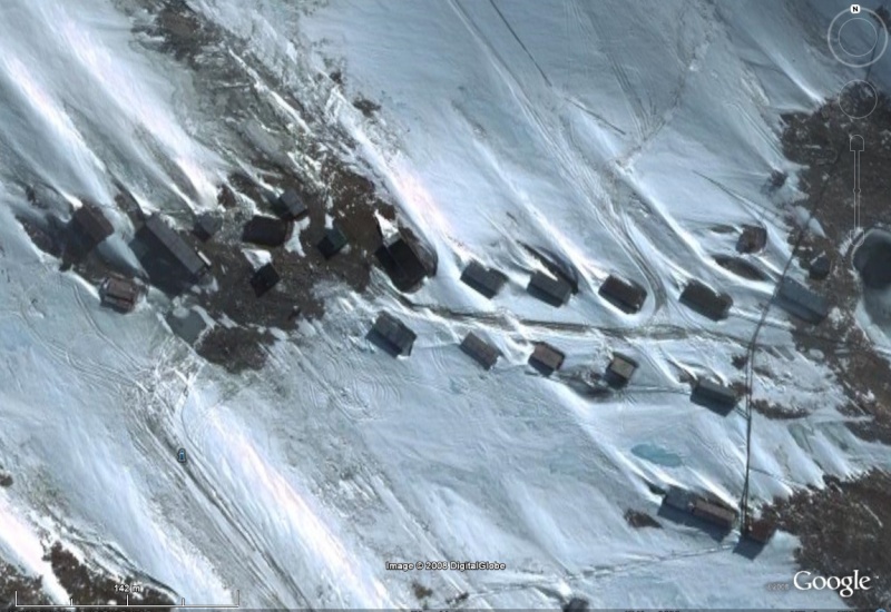 DEFI COLLECTIF : à la recherche des stations scientifiques de l'Antarctique avec Google Earth - Page 6 Sans_t15