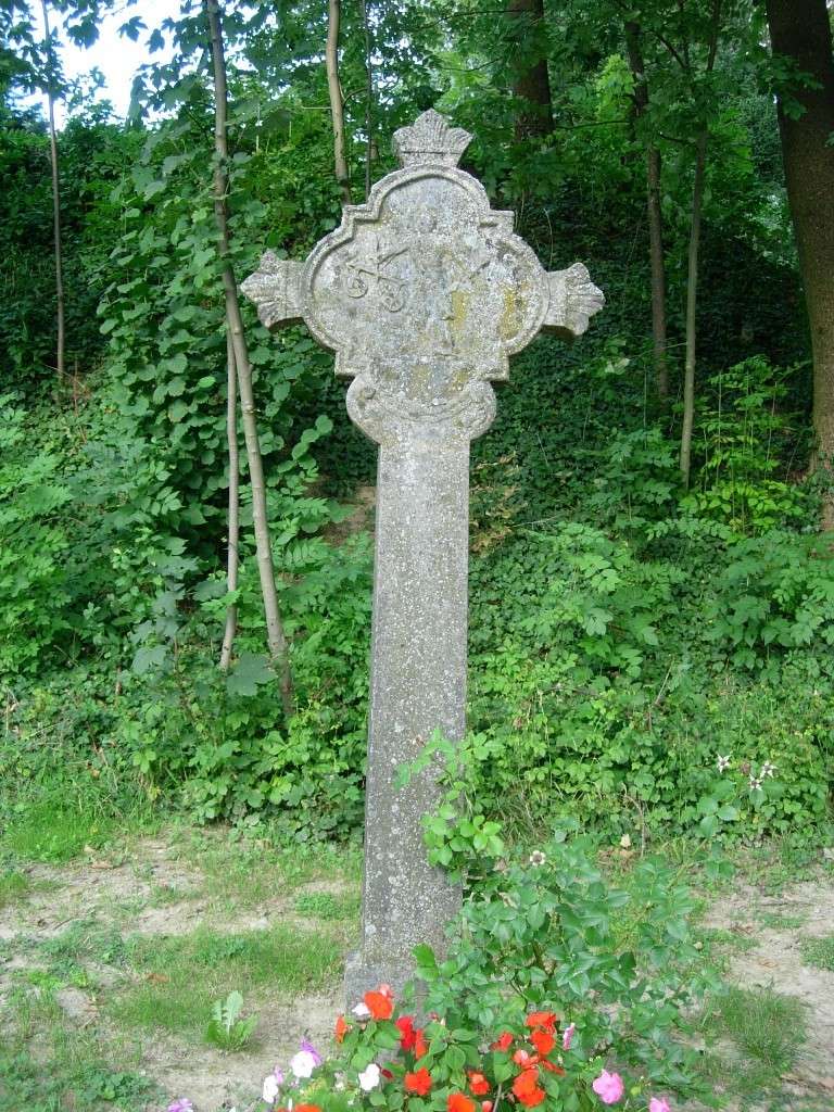 Plusieurs croix d'ALSACE en pierre - XVII / XVIIIème (Auteur : Shiva) Kappel13
