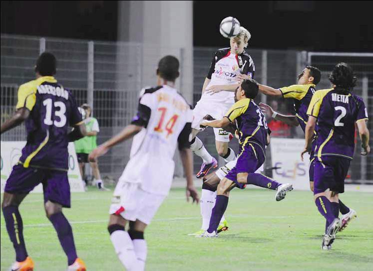 AC ARLES AVIGNON //LIGUE 2 / CLUB ET STADE 610