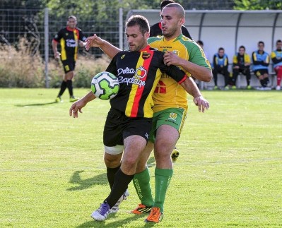 CONSOLAT EN AVANT LE NATIONAL !!! /  JOUEURS ET COACHS  - Page 17 Chabea10