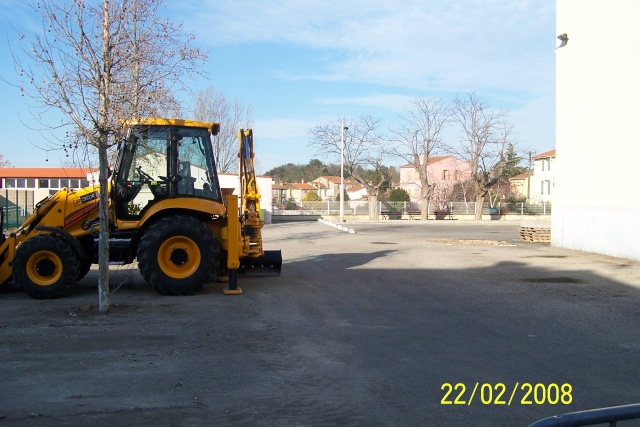 Parking du foyer municipal Divers17