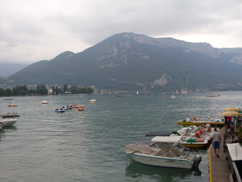 Annecy....une belle ville... Sdc12410