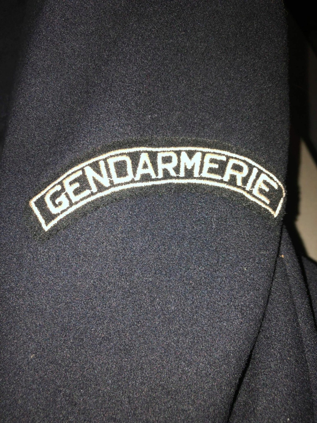 Une curiosité ! Manteau Allemand Gendarmerie Française 30505410