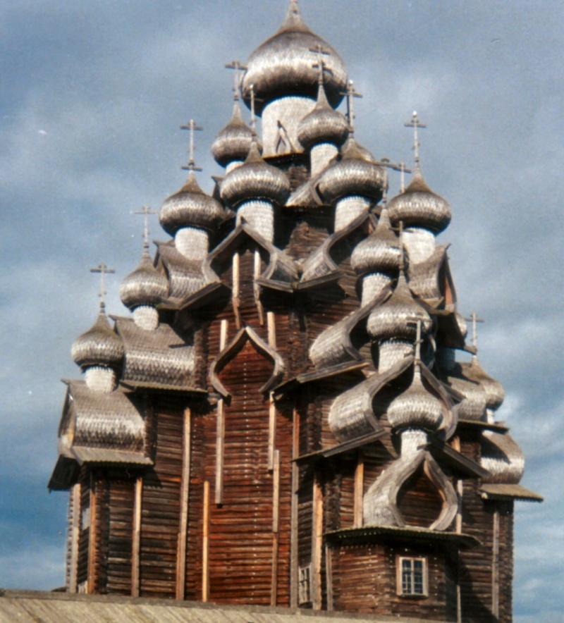 La plus grande cabane en bois du monde, Arkhangelsk - Russie Kizhi10