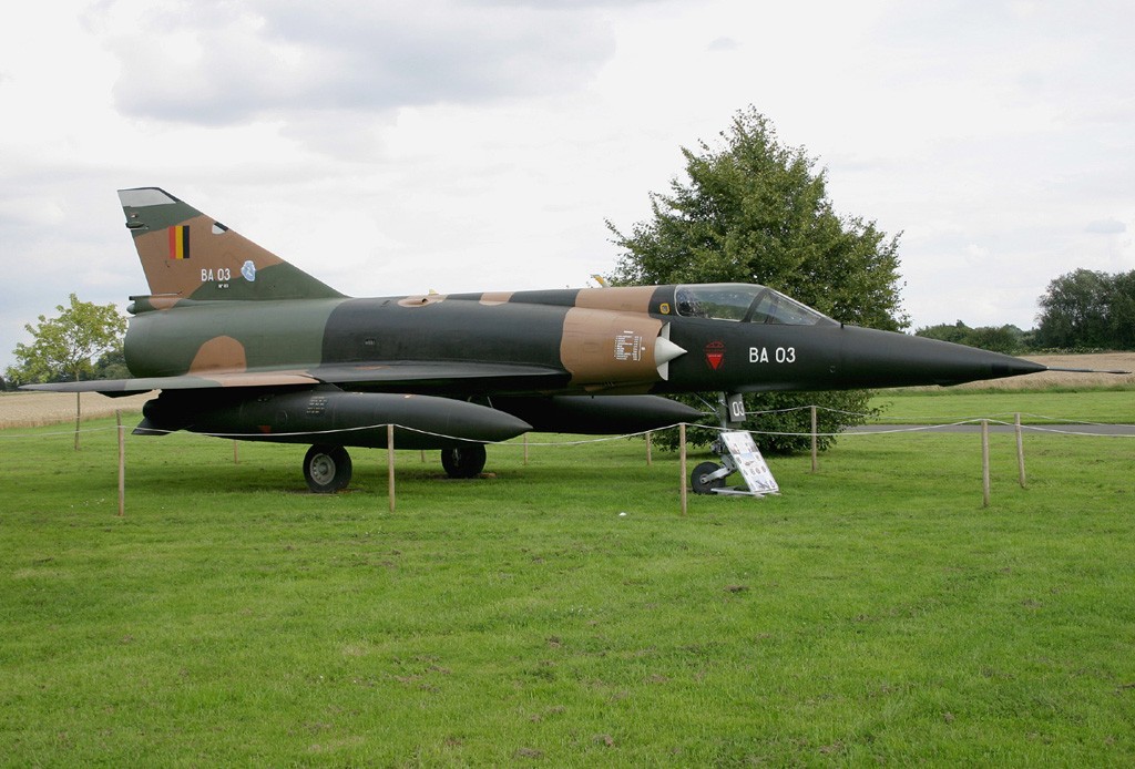 Mirage 5 Photo010
