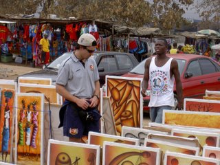 Esculturas Madeira Angola14