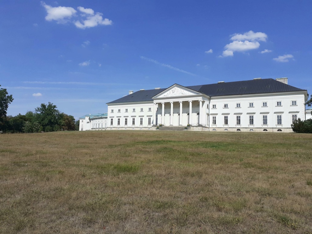 Le château de Kacina (République tchèque) 20220833