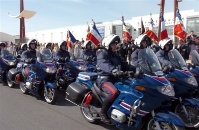 Histoire des Motocyclistes de la Douane Française Les_do10