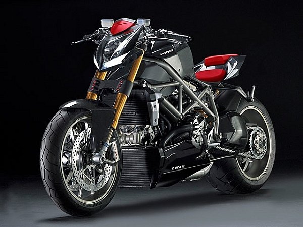 Photos volées : un futur Ducati Monster « XXL » ? 2103-d10
