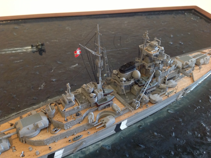 Bismarck 1/700 Dragon par Denis Img_0113