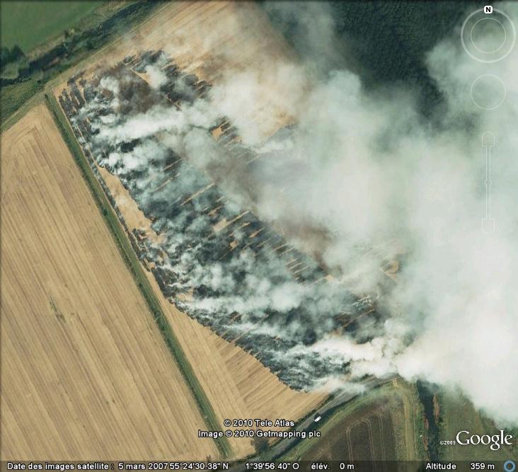 Au feu ! !  [Les incendies découverts dans Google Earth] - Page 6 Feu_510