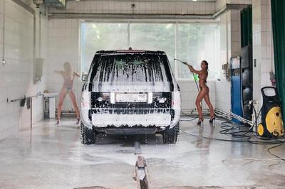 Bikini Car Wash 922