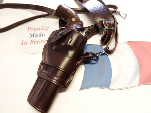 ETUI AISSELLE & VENTRAL "HUNTER"  by La SELLERIE  Dscf1519