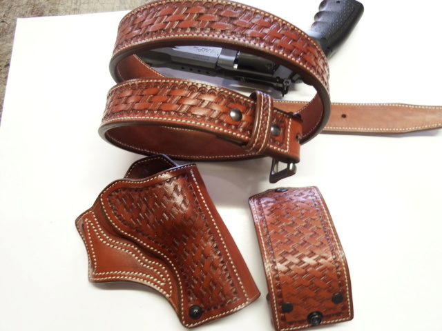 HOLSTER "STAND" by SLYE - Page 2 Dscf1783
