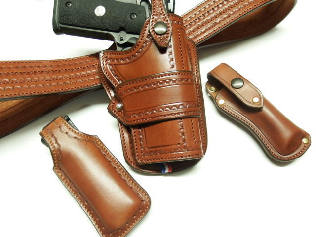 HOLSTER "PIKE" 1911 by SLYE Dscf3261