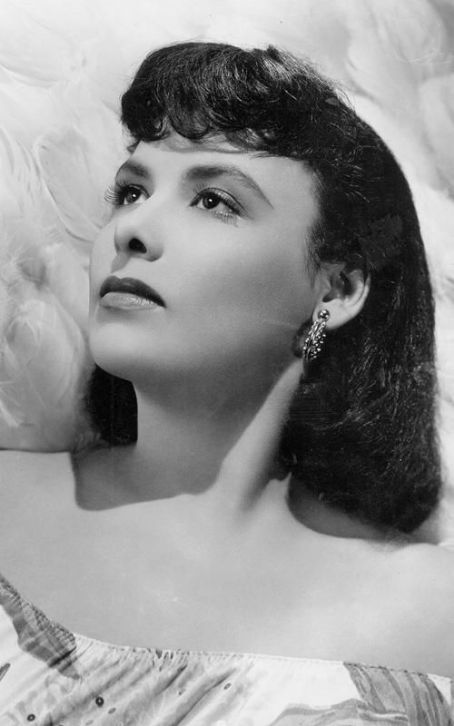 40 most beautiful actresses pre-1960 Lena10