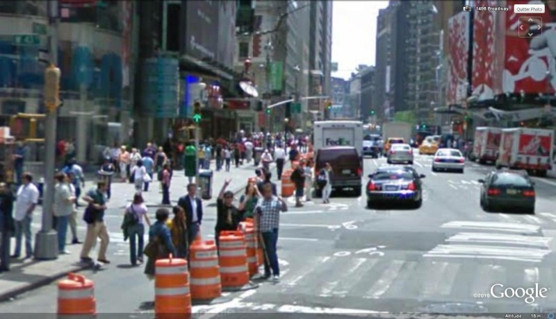 STREET VIEW : un coucou à la Google car  - Page 7 New_yo11