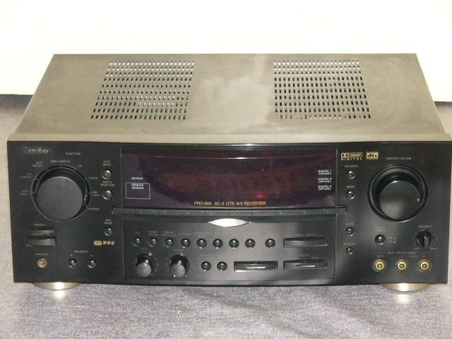 Dantax Pro 900 DTS av amp (used)-sold P1050140