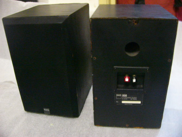 NAD 800 Bookshelf Speaker [used]SOLD P1060710