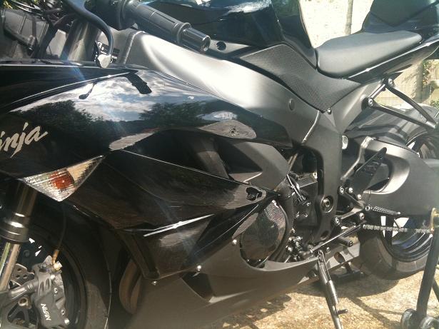 zx6R 2009 full black  Img_0514